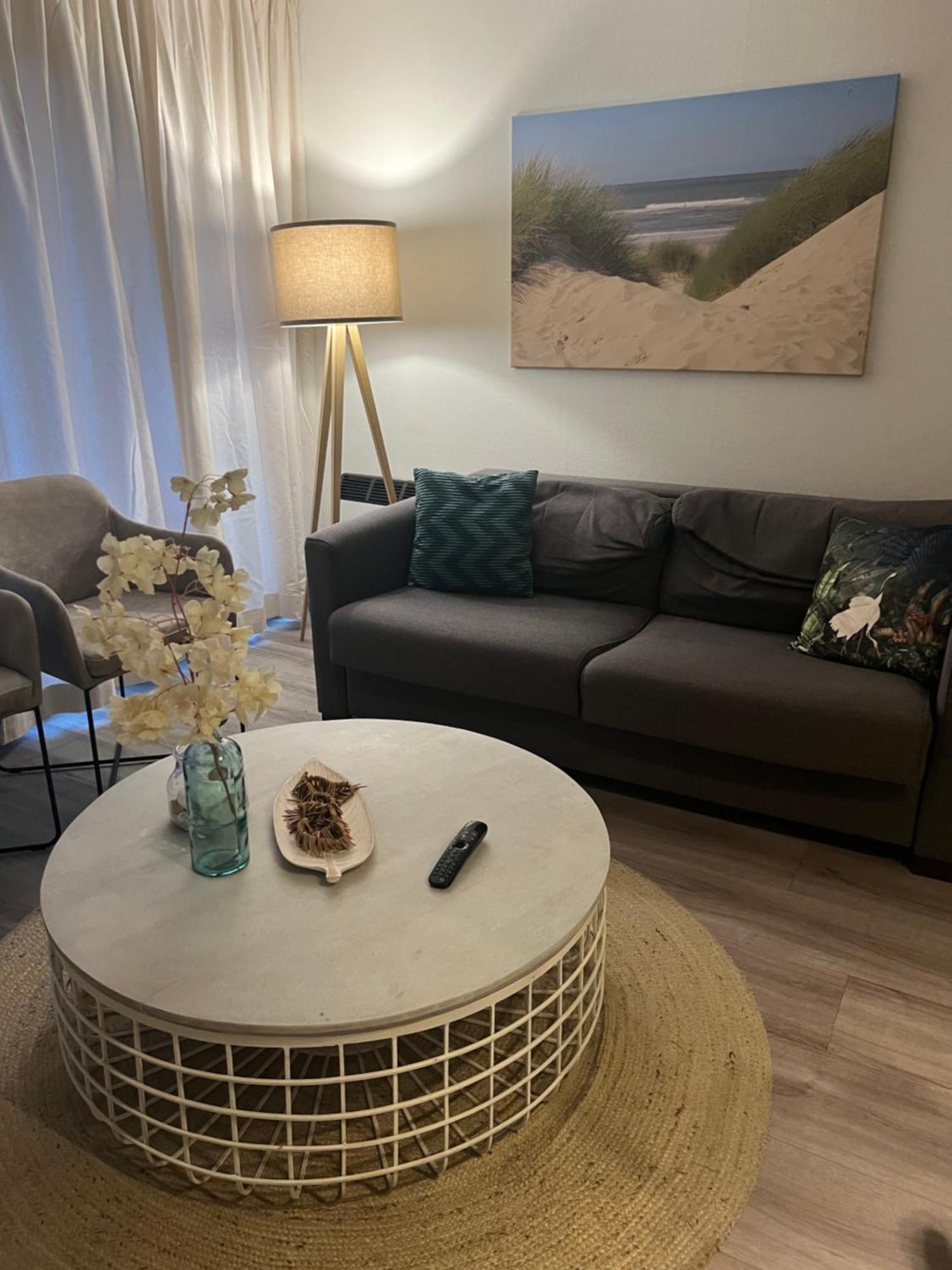 Appartement Noflik, Amelander Kaap Hollum  Bagian luar foto
