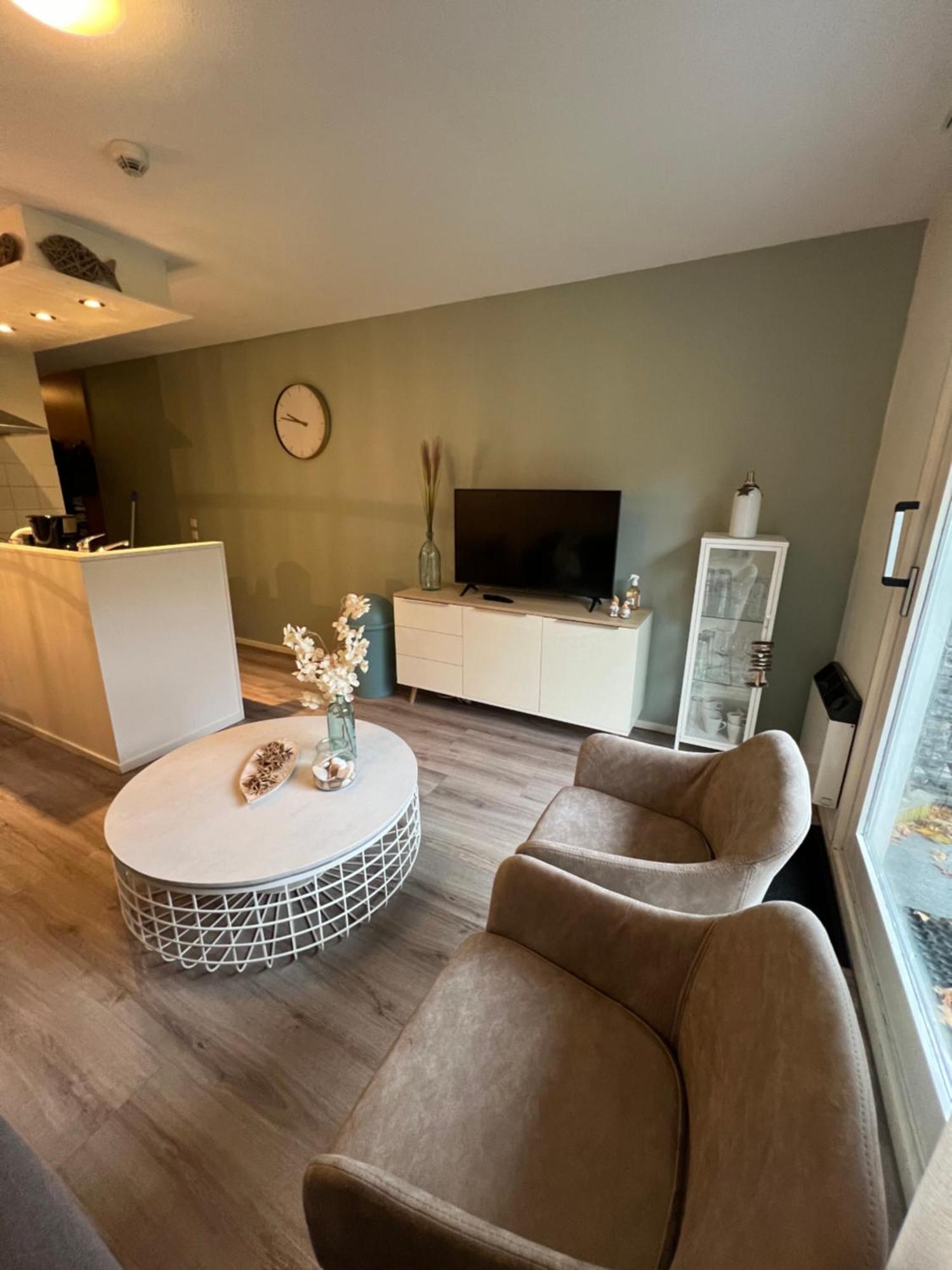 Appartement Noflik, Amelander Kaap Hollum  Bagian luar foto
