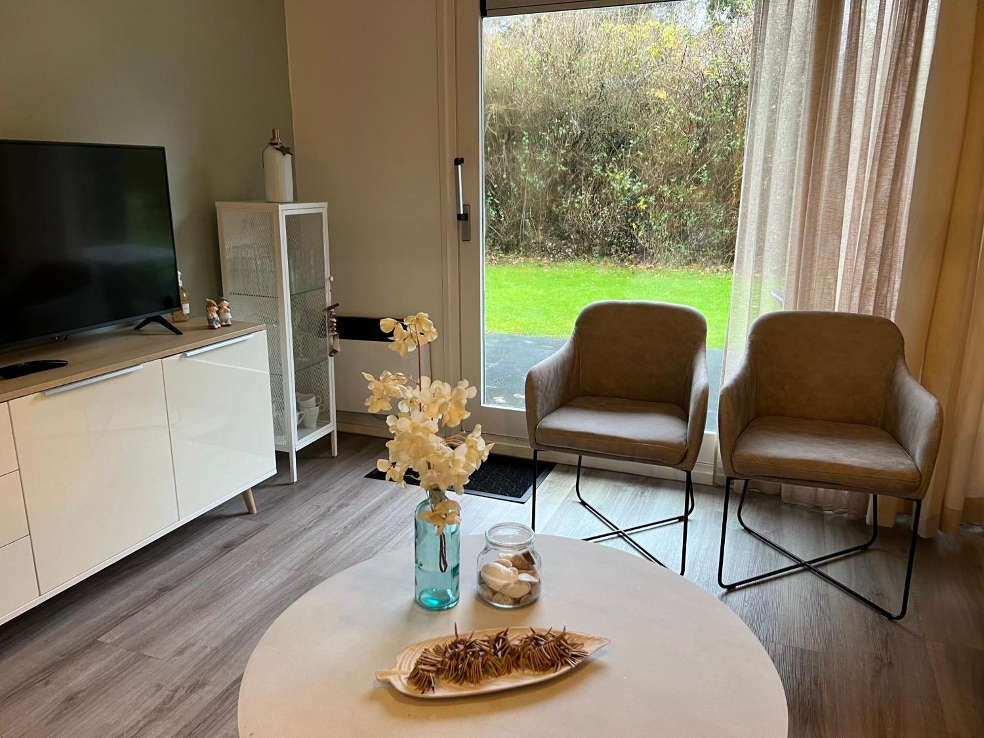 Appartement Noflik, Amelander Kaap Hollum  Bagian luar foto