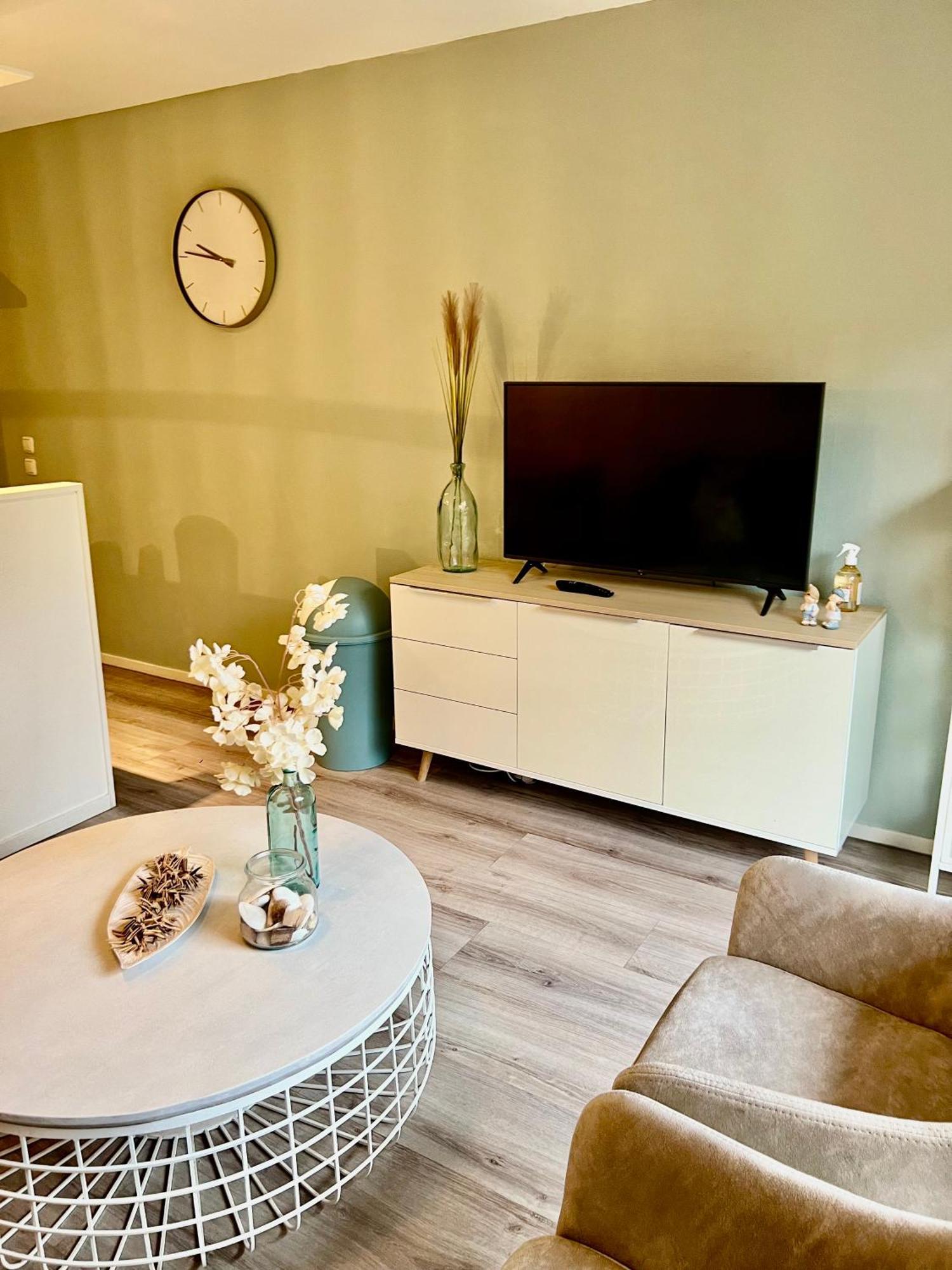 Appartement Noflik, Amelander Kaap Hollum  Bagian luar foto